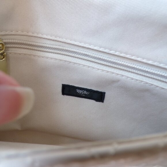 Mossimo Faux Leather Quilted Clutch with Removable Chain - Picture 8 of 9